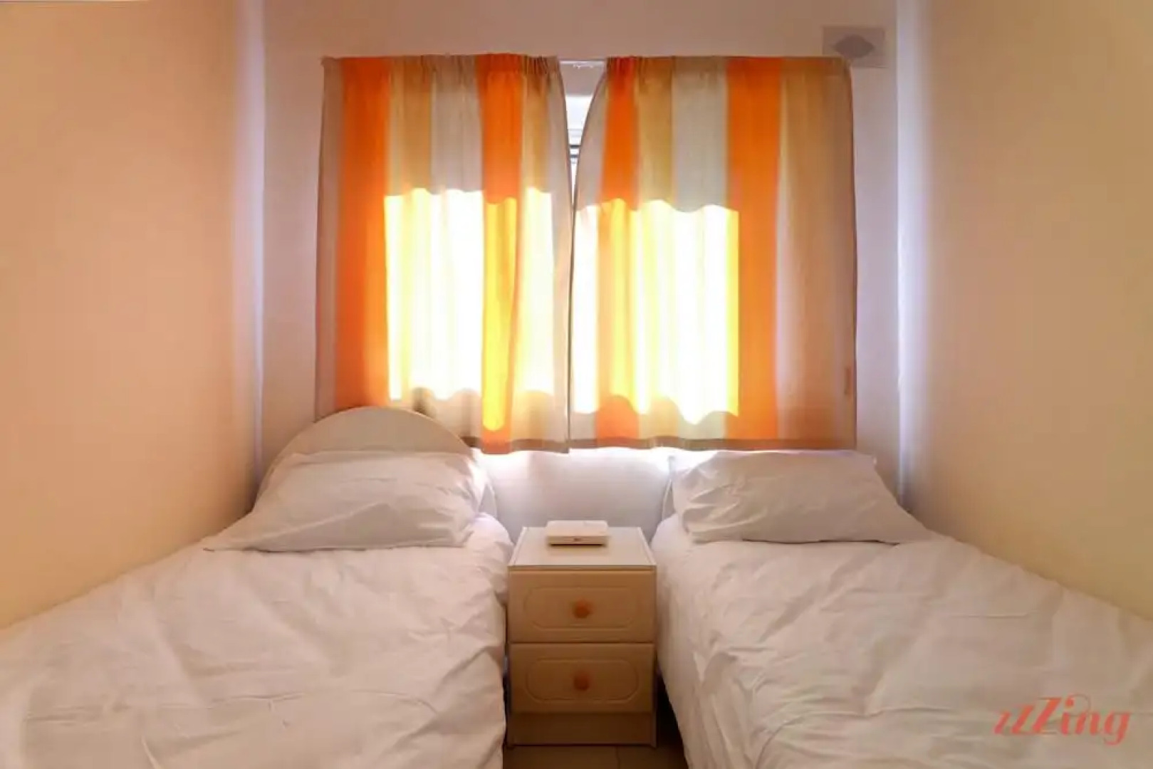 Seaside 2 Bedroom Apt w Side Sea Views - New