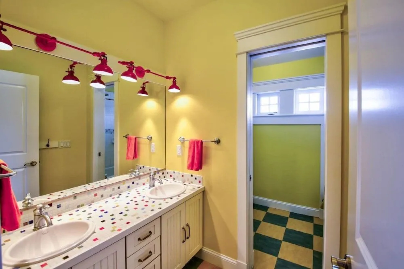 Bozeman - Beach Escape