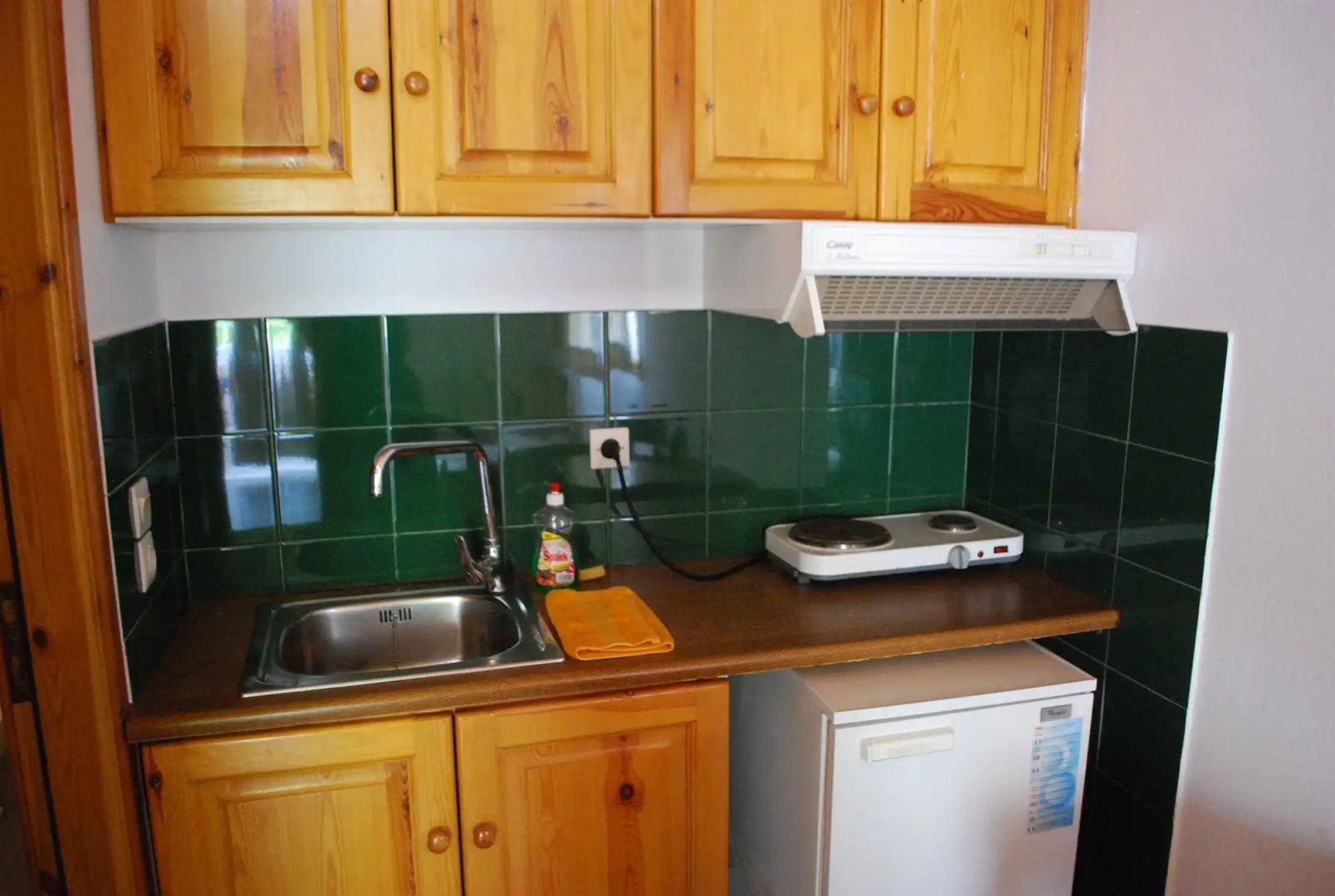 Sirocos Rooms And Studios