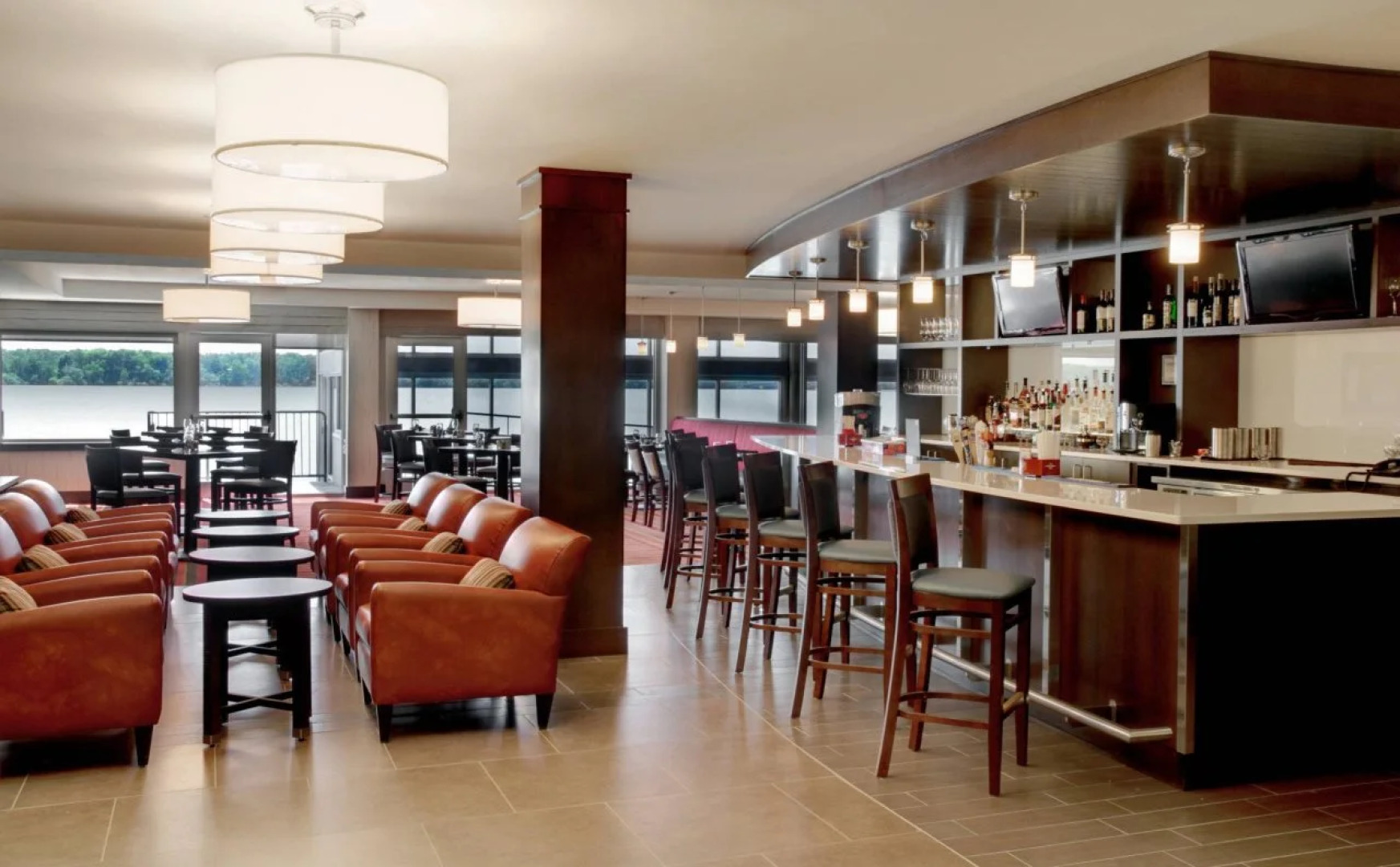 Crowne Plaza Niagara Falls NY Riverside by IHG