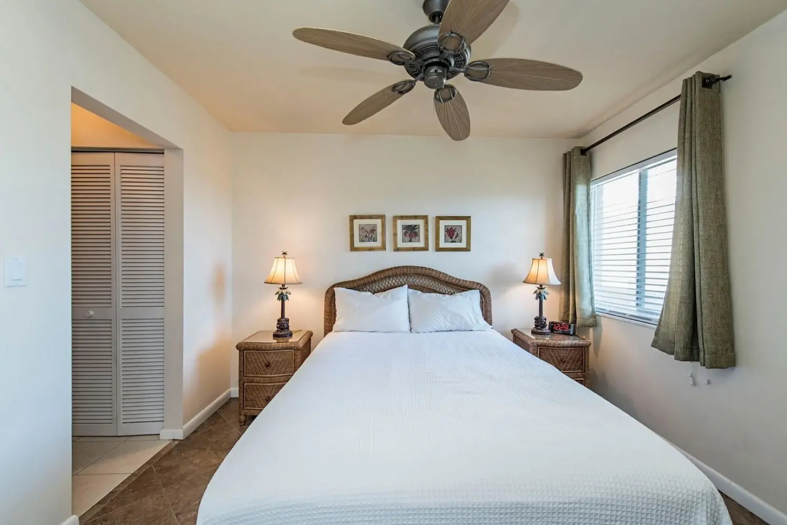 Marco Beach Vacation Suites