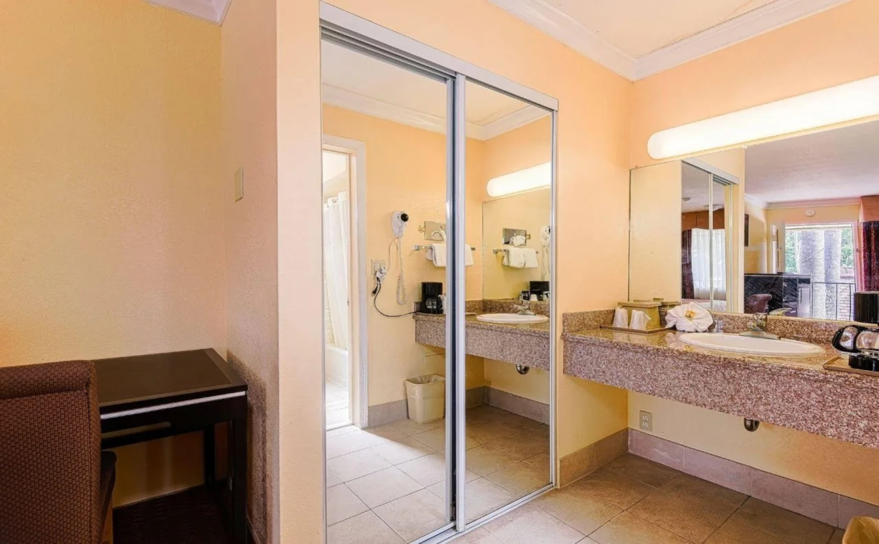 SureStay Hotel by Best Western San Jose Airport