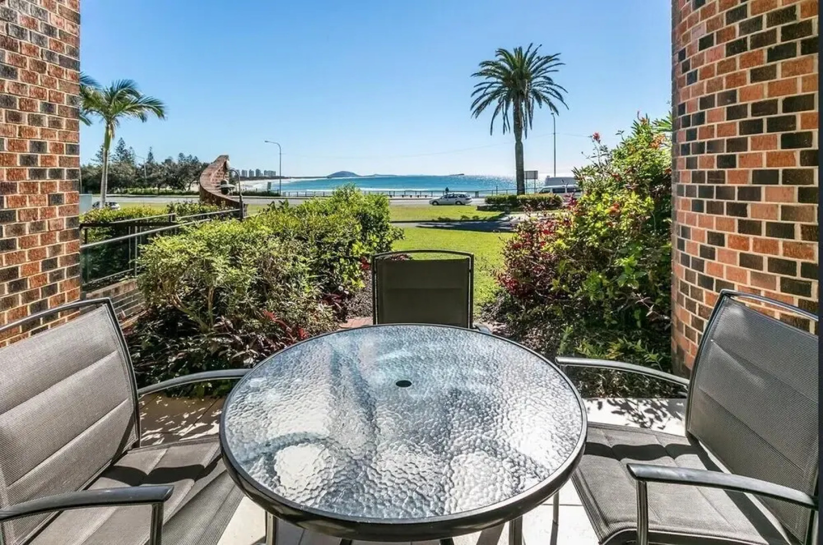 Shandelle Apartments