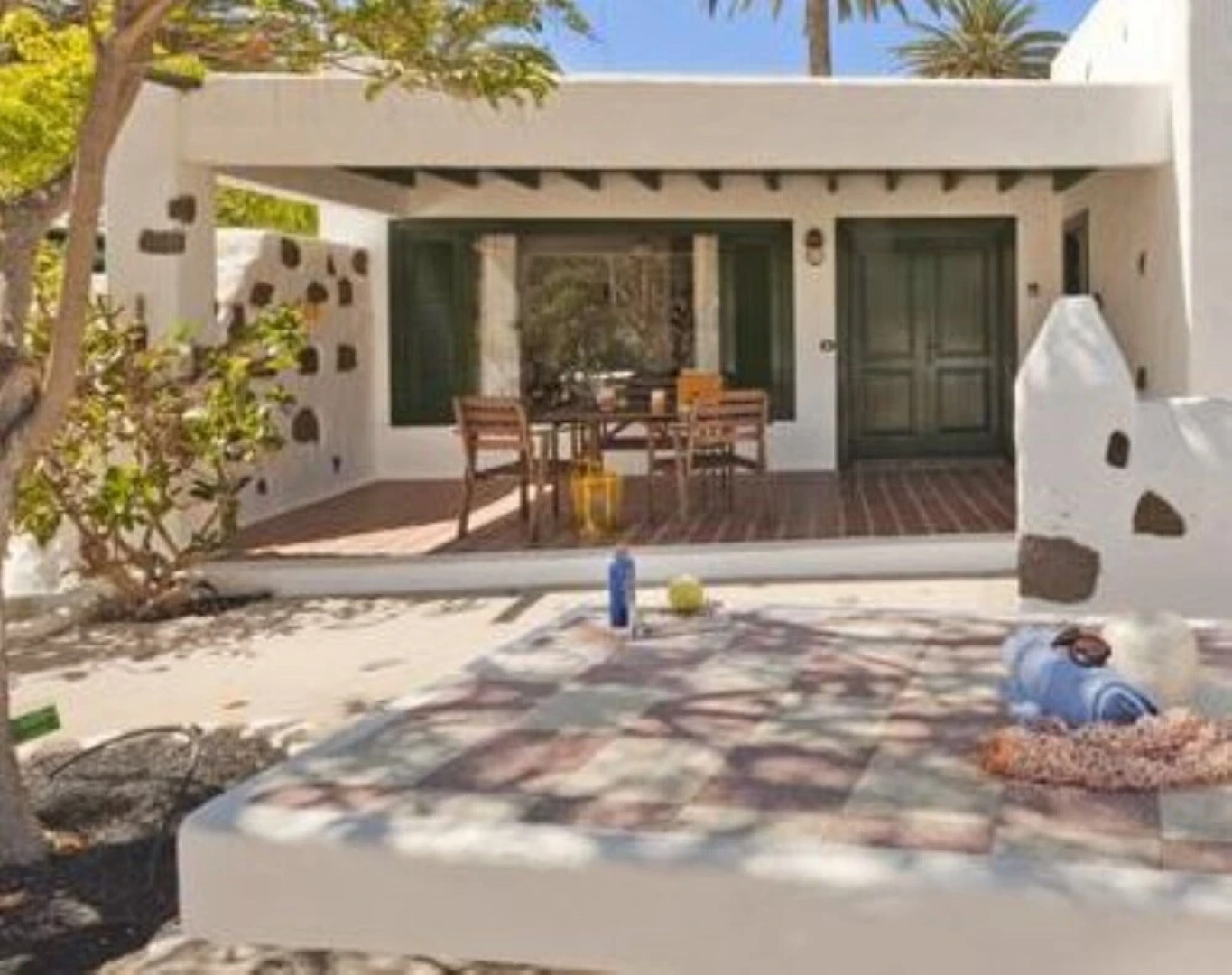 House - 2 Bedrooms with Pool - 102931