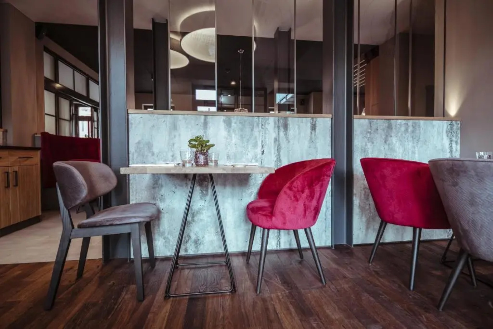 Alexxanders Restaurant & Bordinghouse