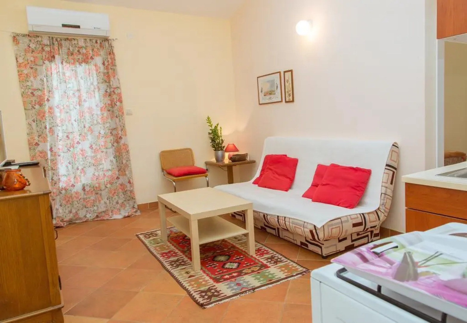 Apartments Nika Volme