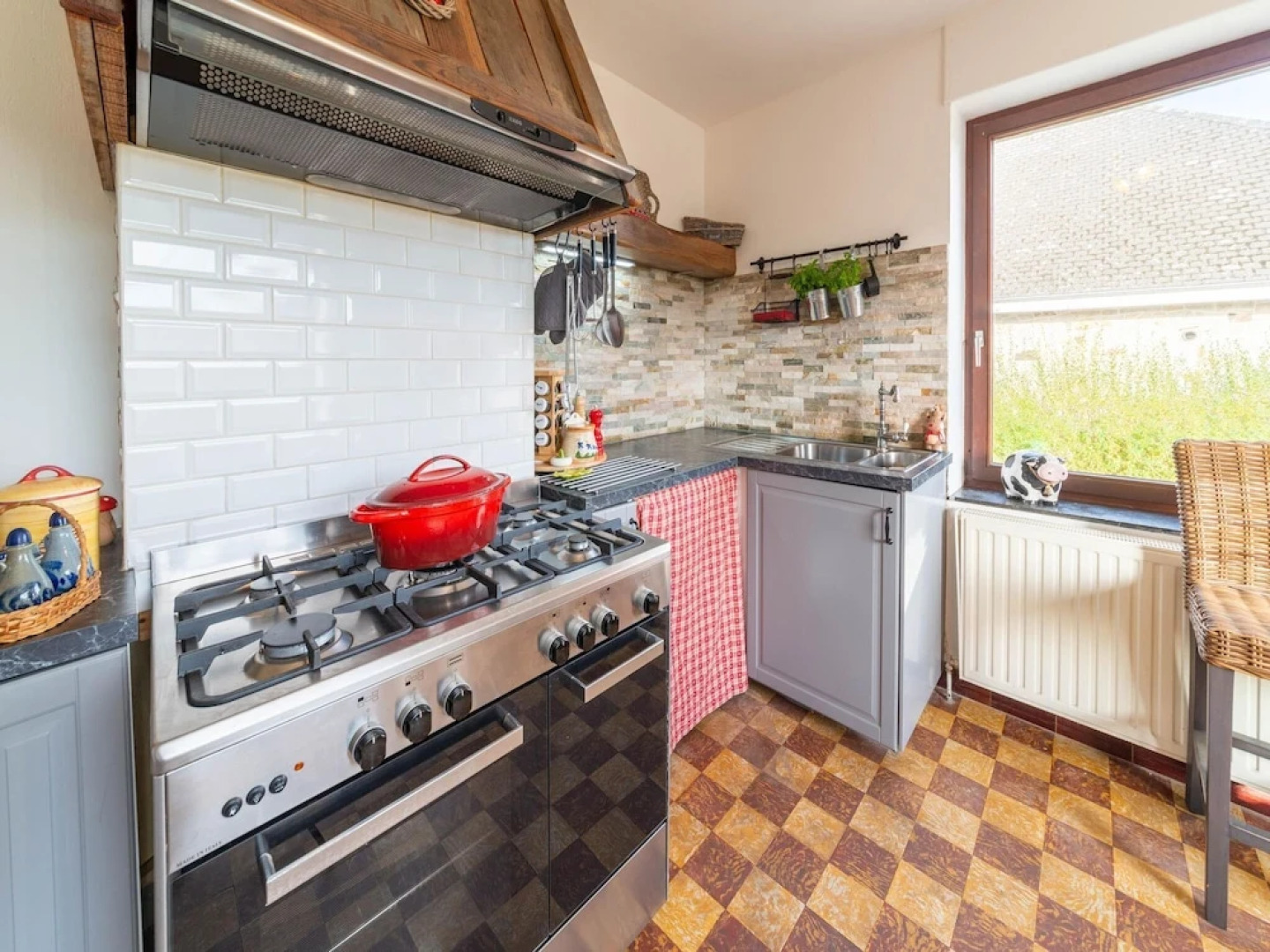 Farmhouse Kalys in Vielsalm With 180° View of the Forest