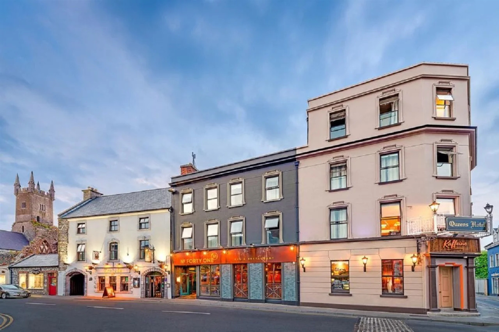 Queens Hotel and Nightclub