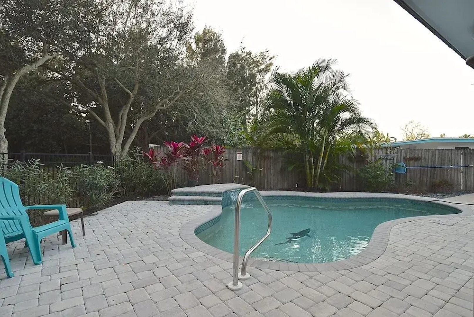 Crescent Street by VTrips