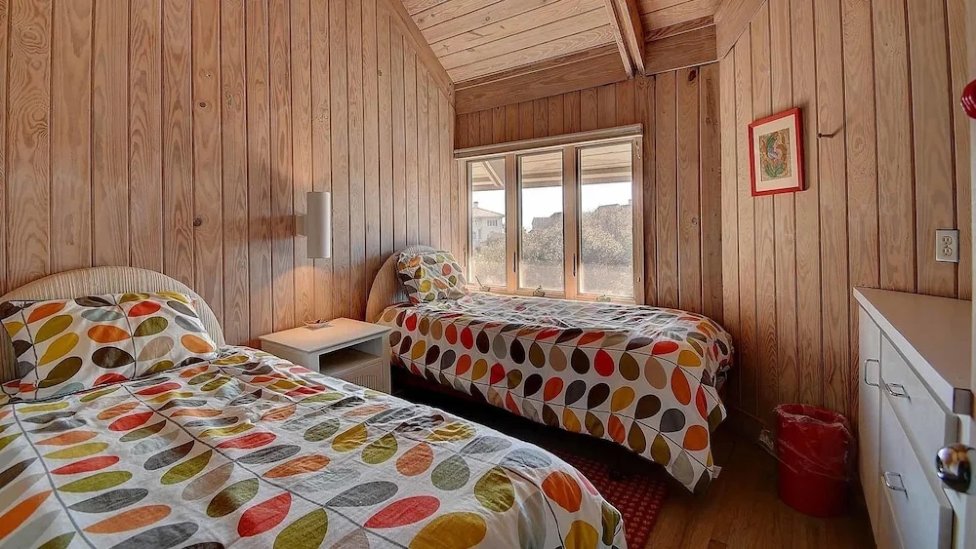 104 the Nautilus 5 Br Home by RedAwning