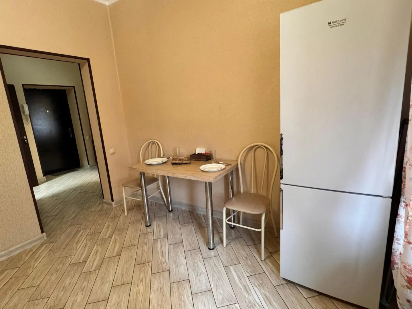 Апартаменты на улице Толстого 180Б