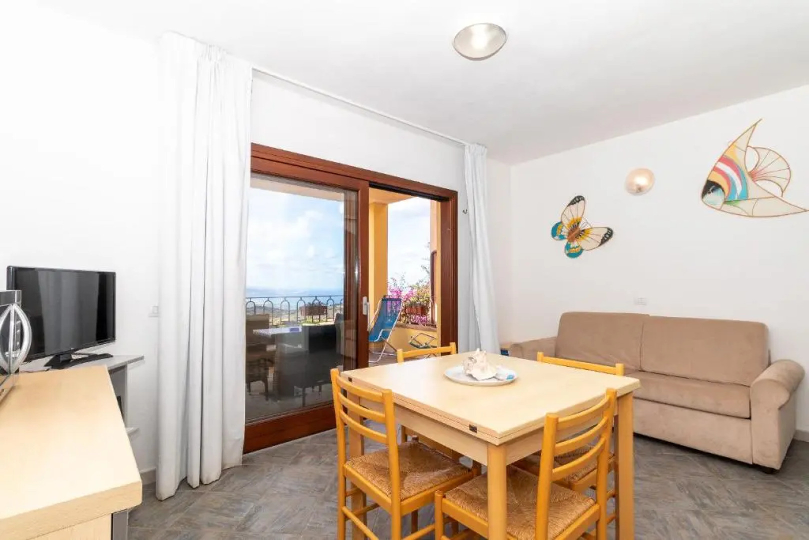 Appartamento con piscina 03