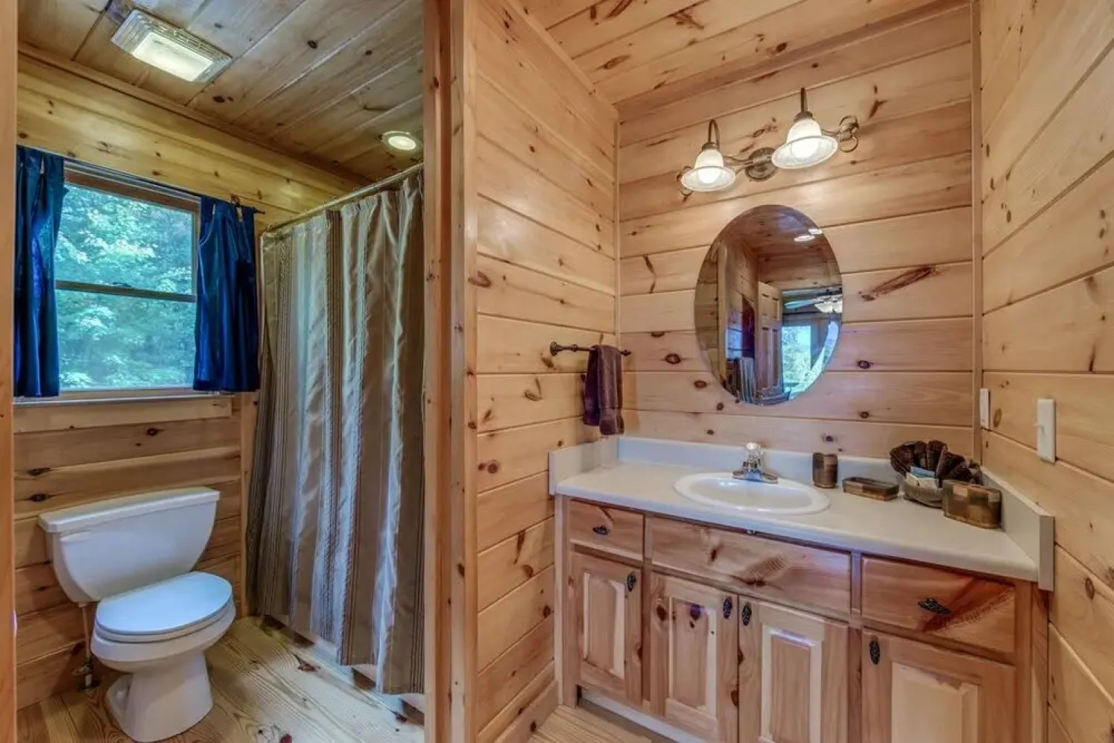 Treetops- Mtn View Cabin near Ocoee River