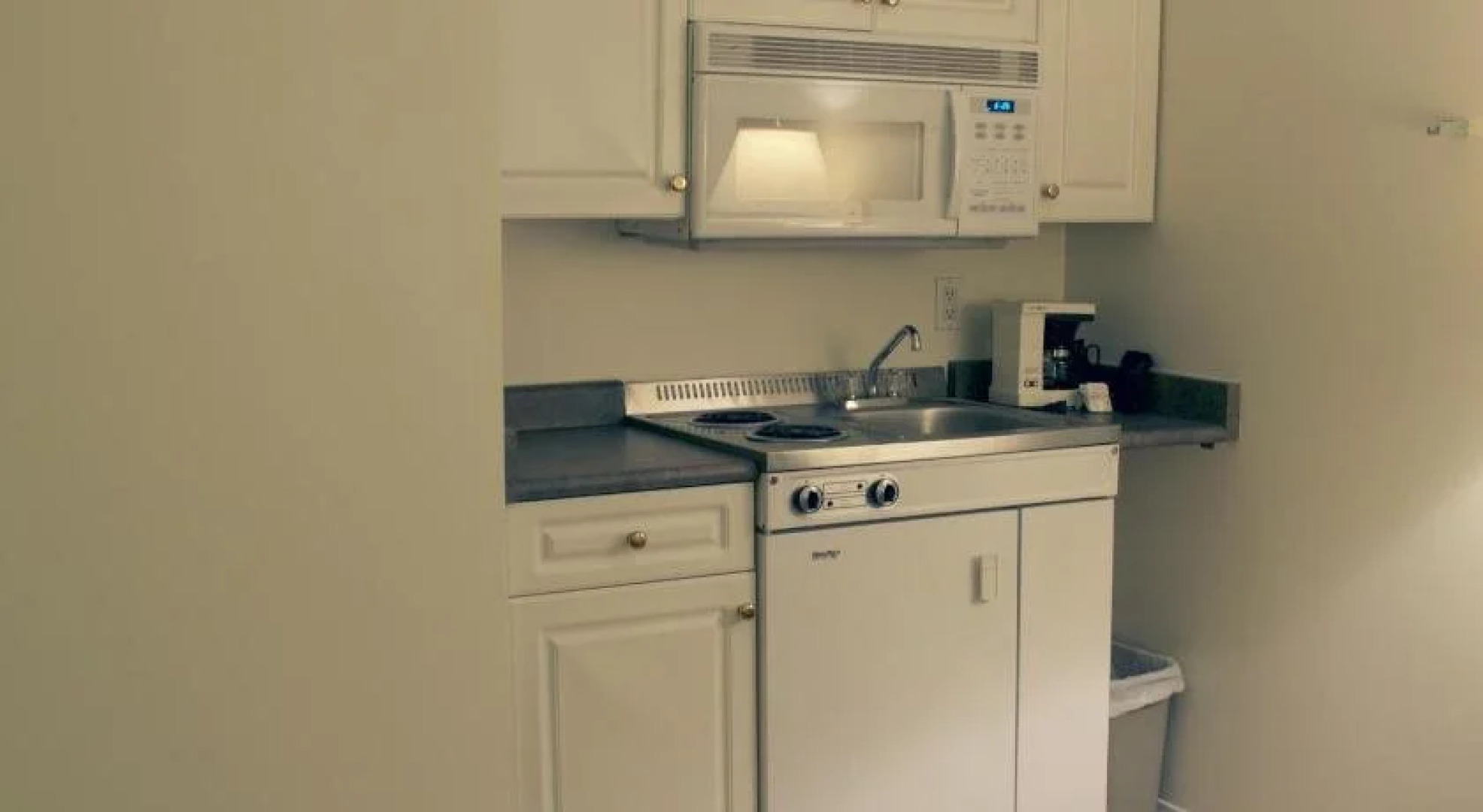 Lillooet Hotel Victoria