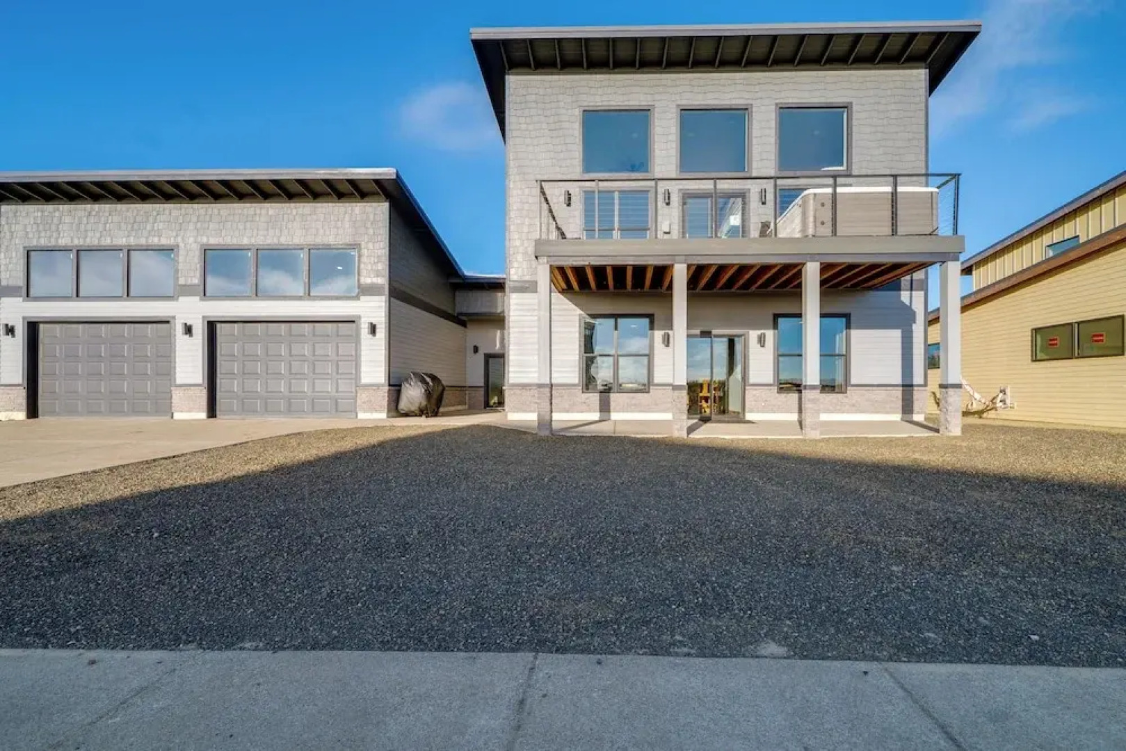 Steps to Shore: Family Beach Getaway in Westport