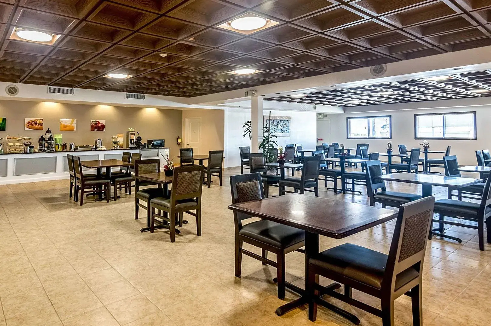 Budget Host Inn & Suites