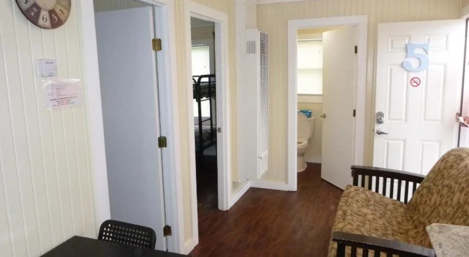 Double Barr Cottages