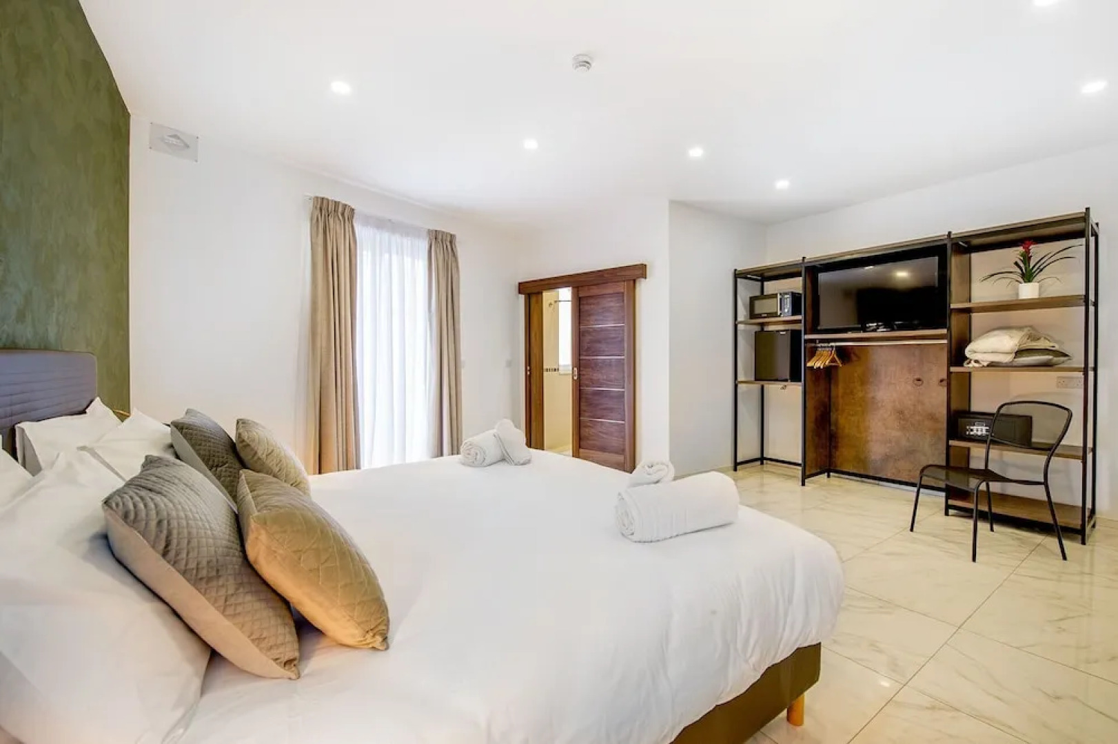 South Wind Guesthouse