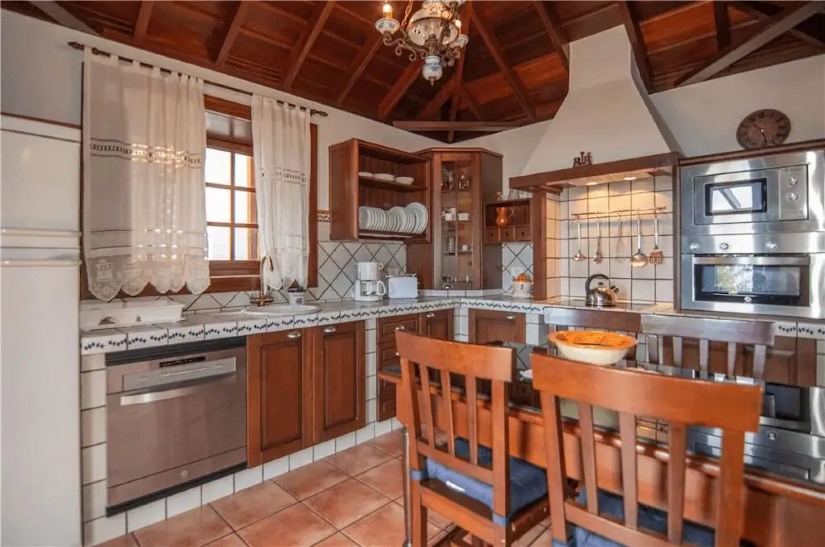 Casa Rural con Piscina Compartida en Mazo