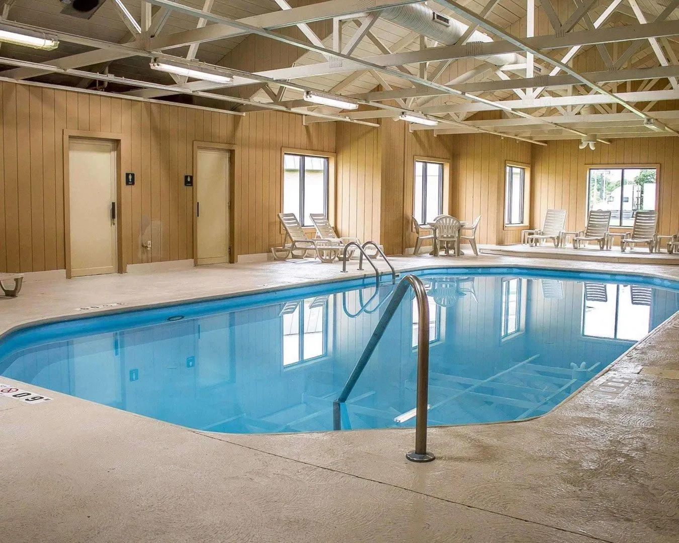 Howard Johnson by Wyndham Columbus State Fairgrounds I-71