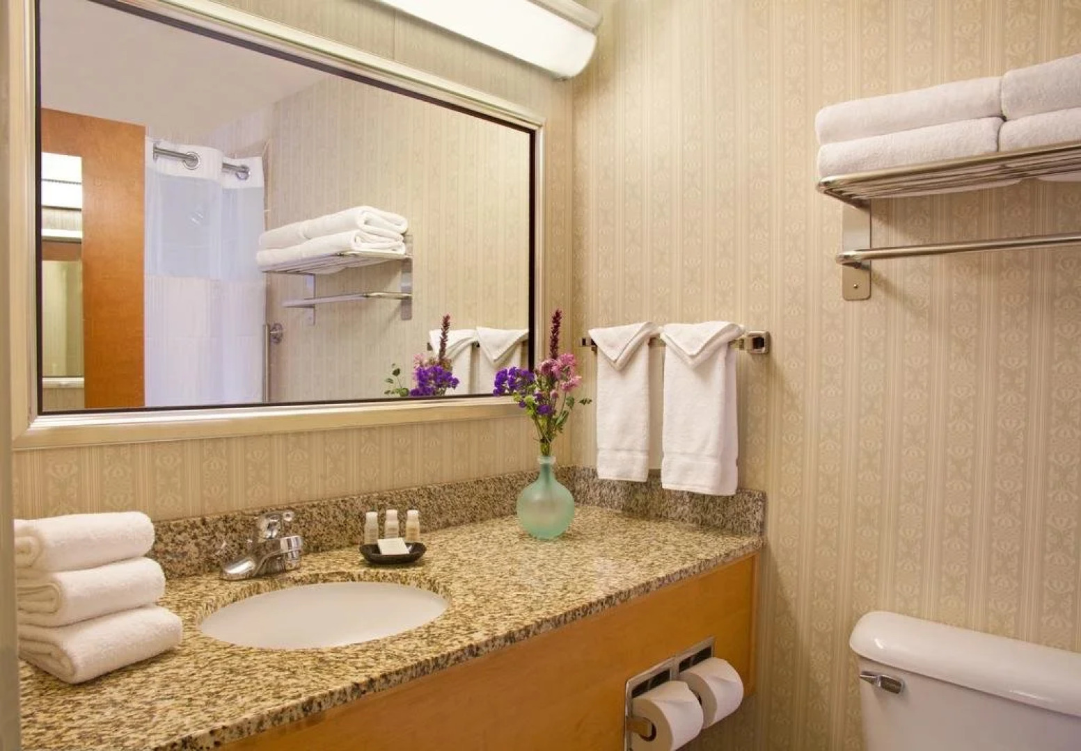 Silver Cloud Inn - Mukilteo Waterfront