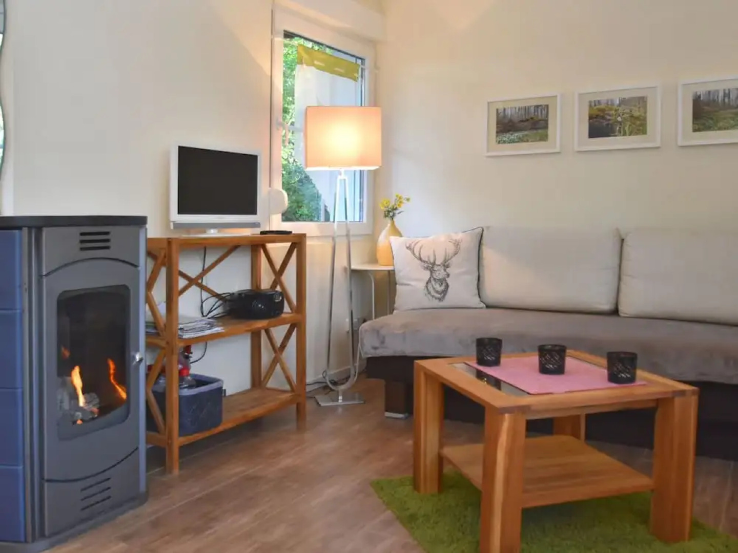 Cosy Holiday Home With Garden, Terrace, Barbecue, Deckchairs