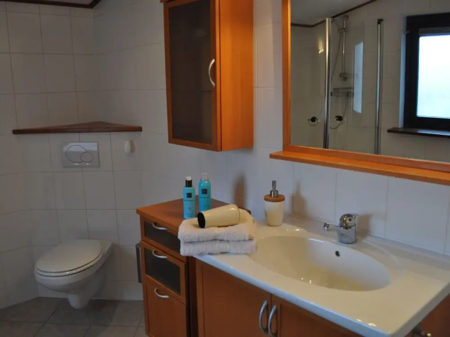 Holiday Home With Private Garden by the sea