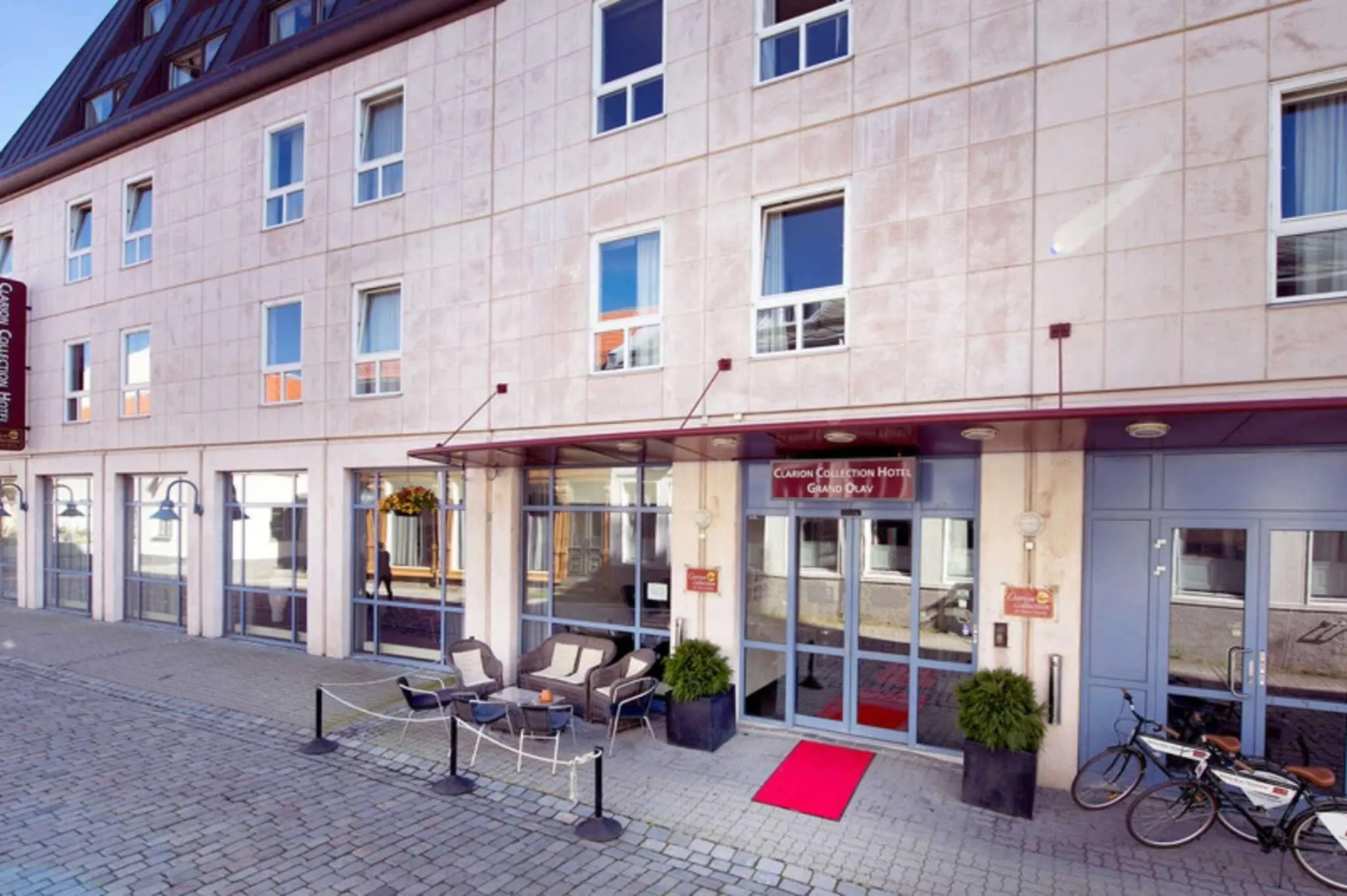 Home Hotel Grand Olav