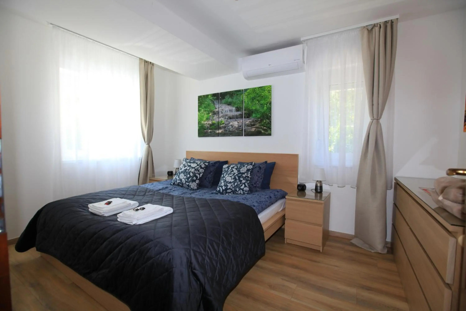 Paskal-Lux Apartments