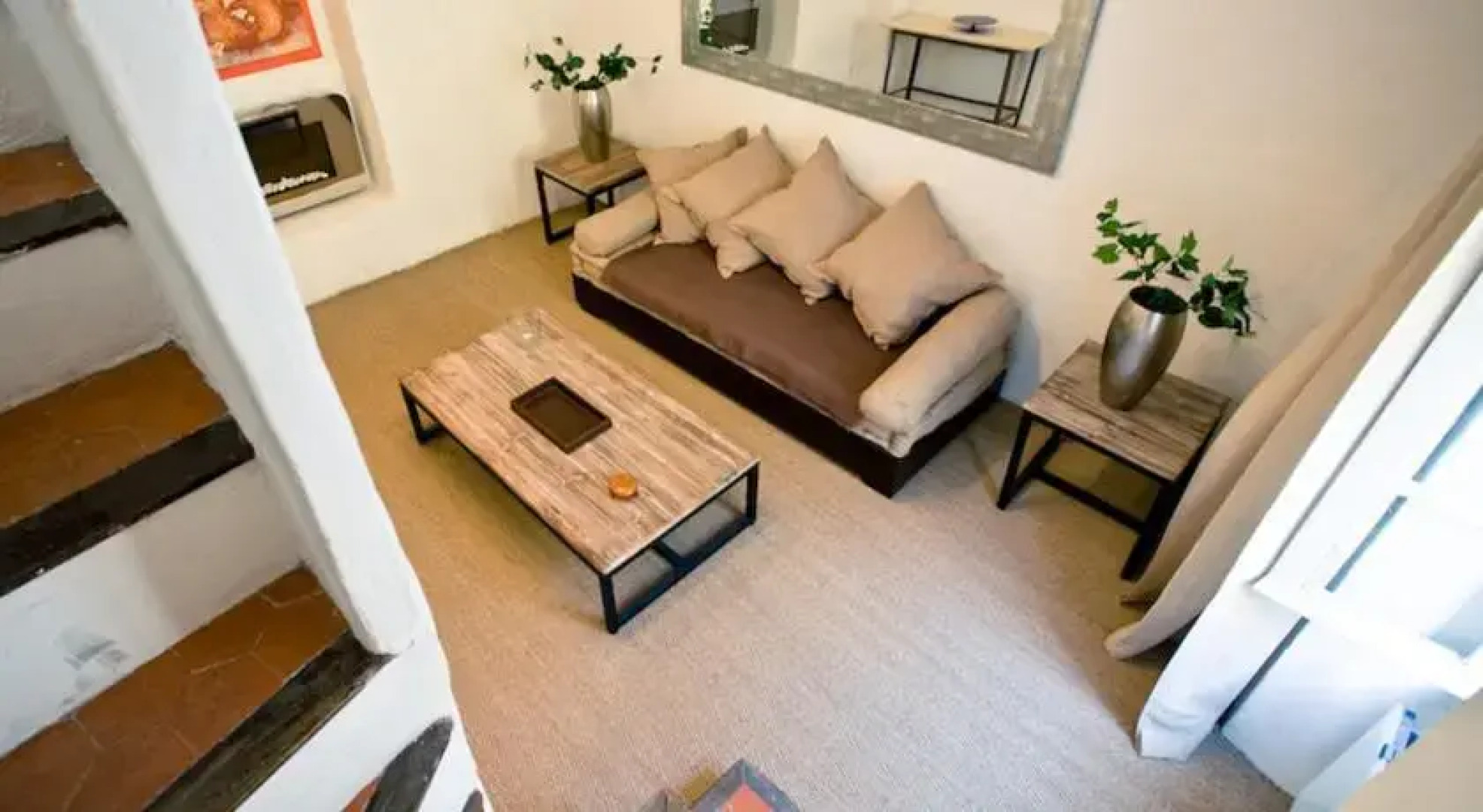 Boutique Village No. 6