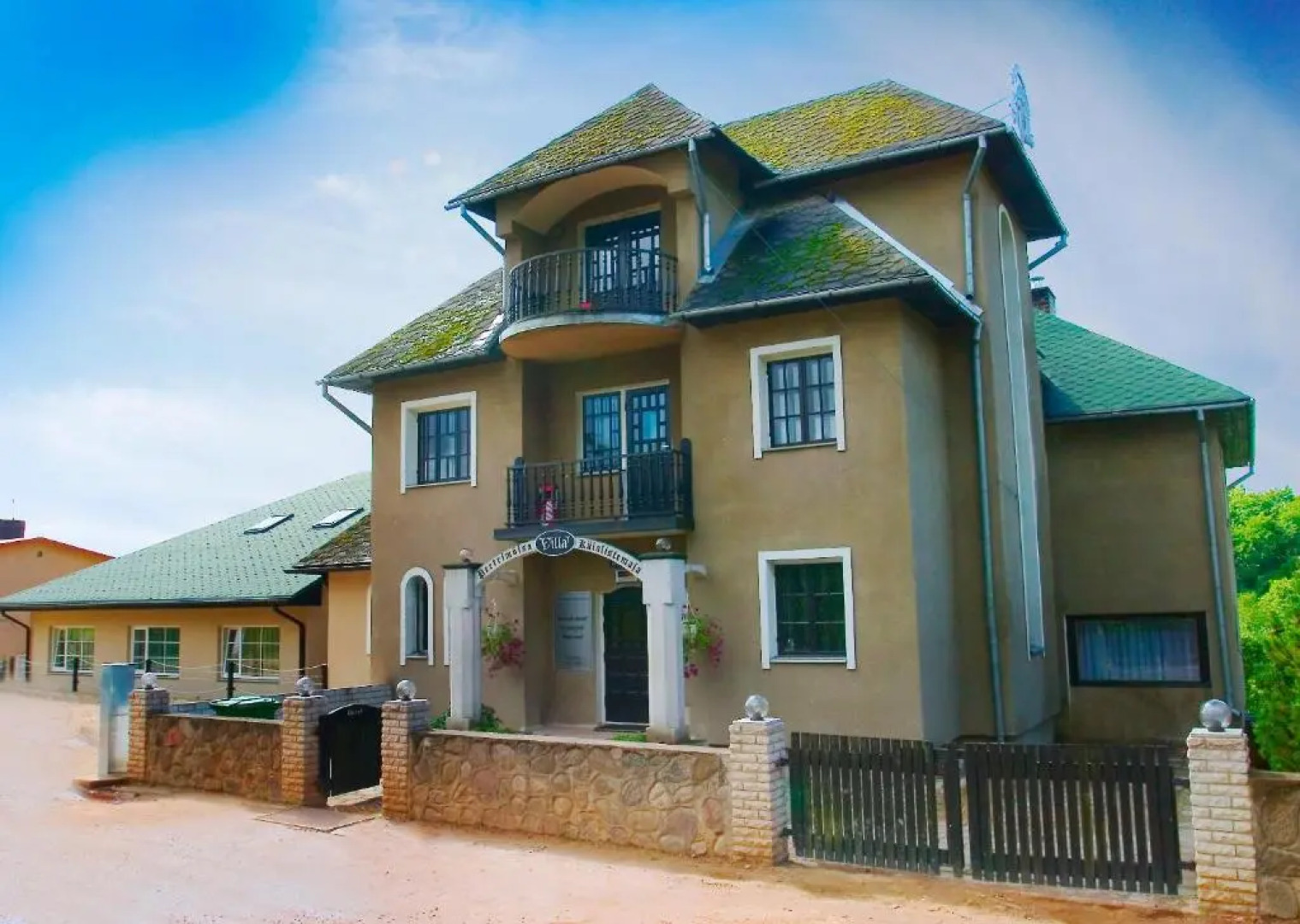 Peetrimõisa Villa Hostel