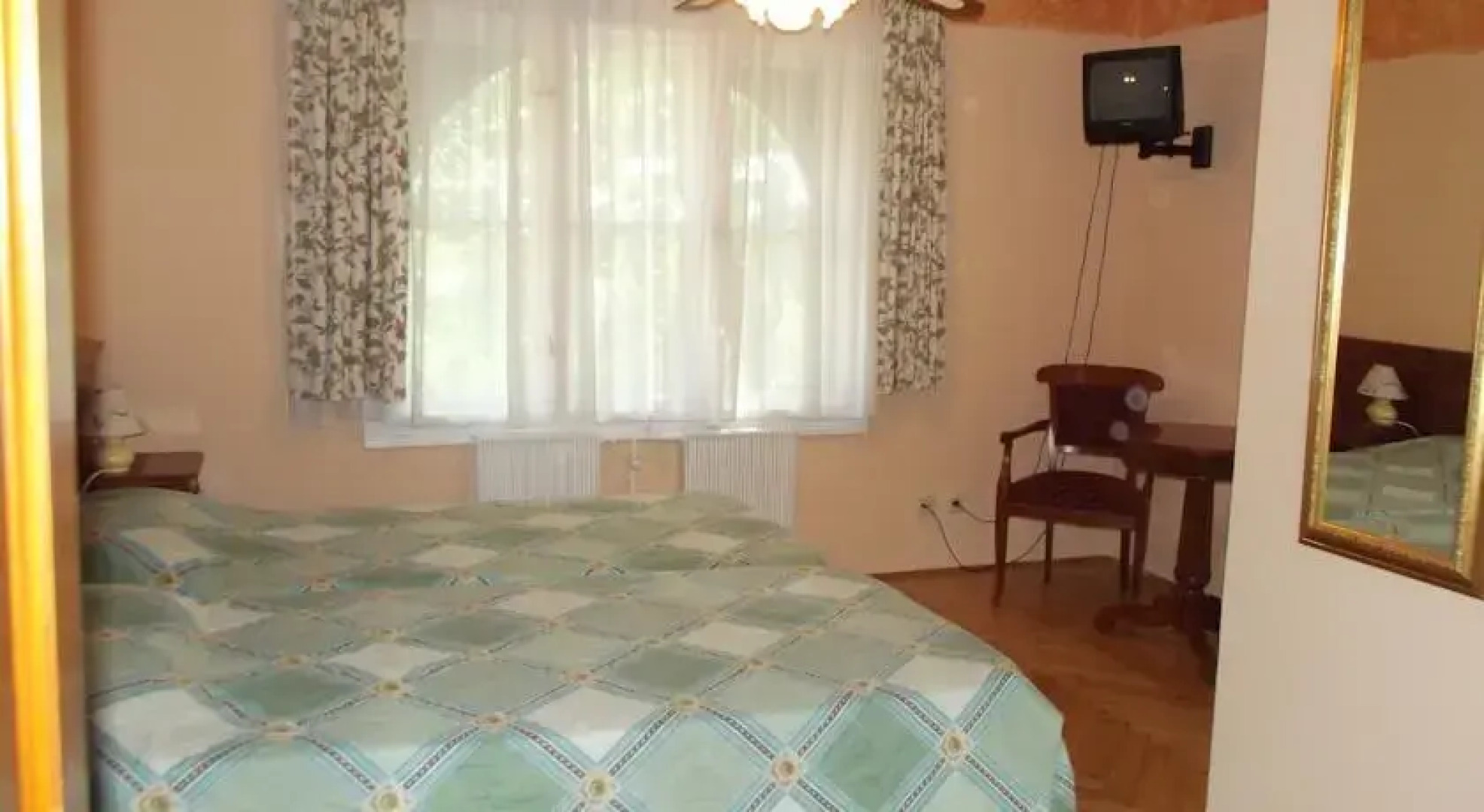 Sir David Balaton Castle