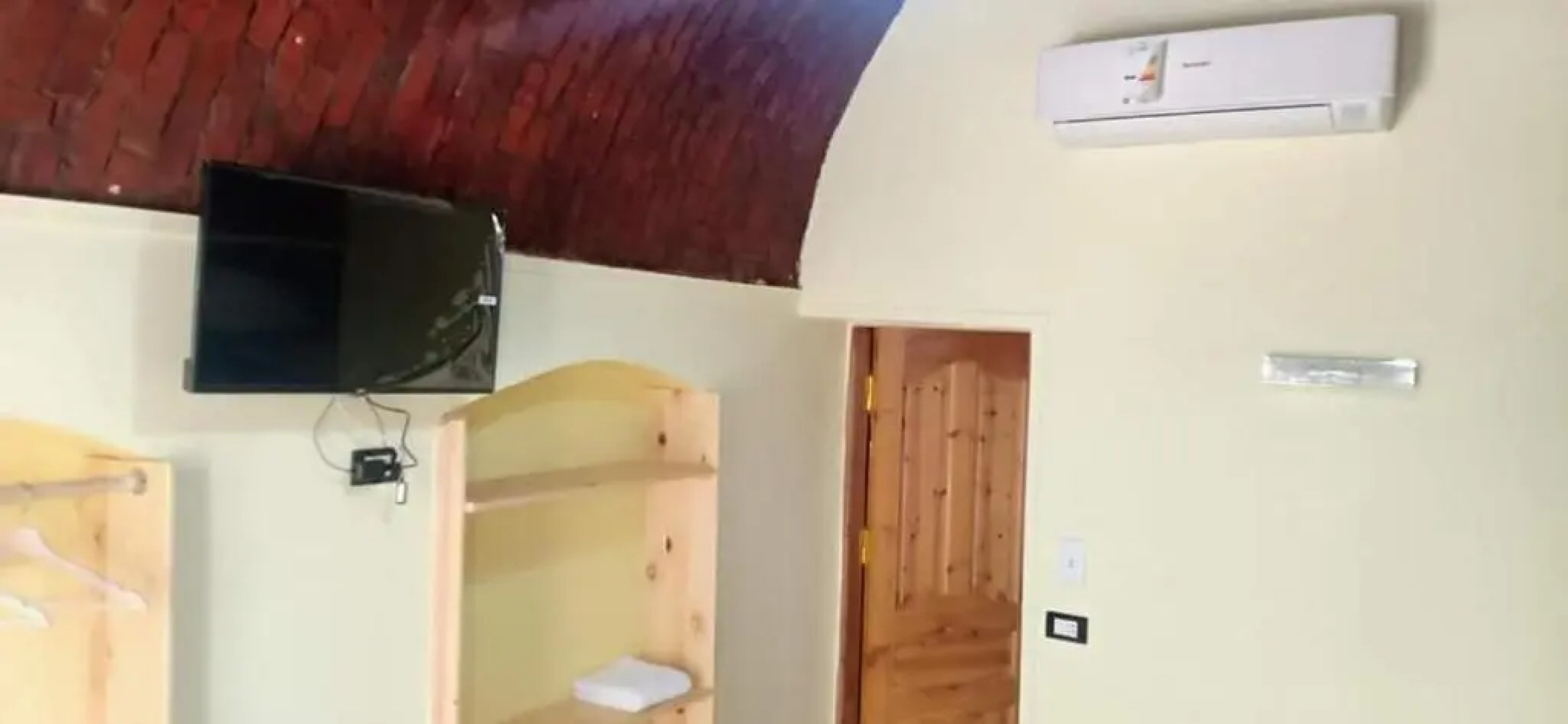 Ahmed Safari Camp & hotel