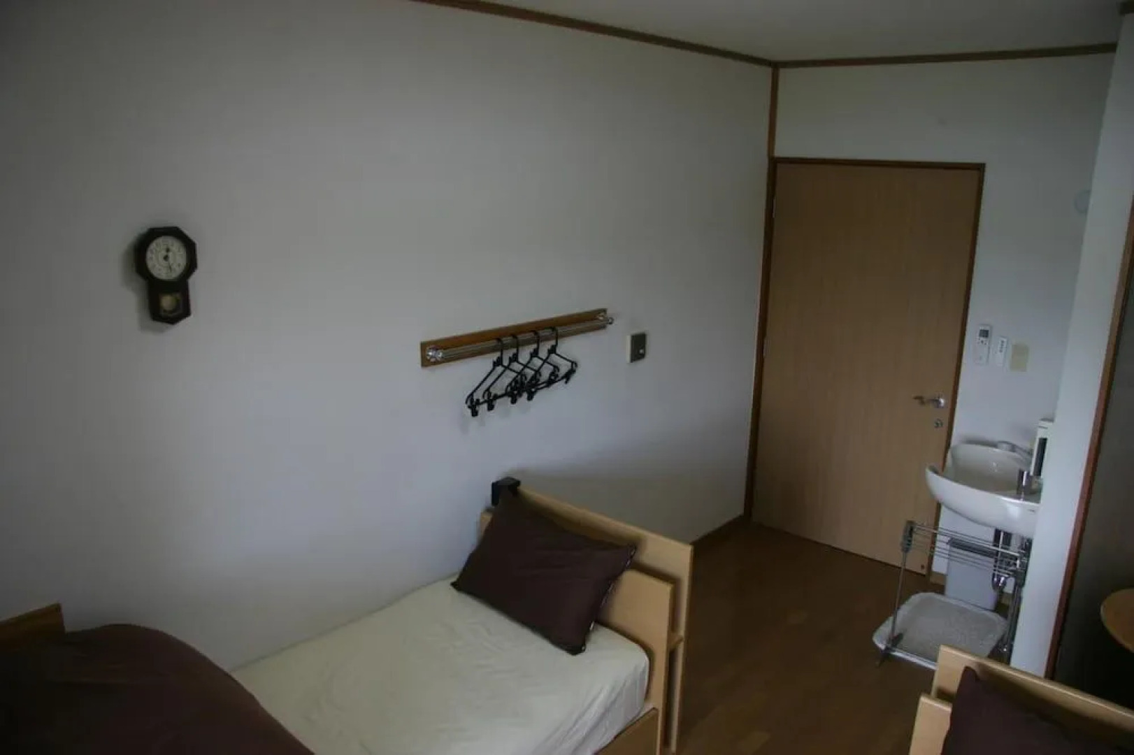 Youth Guest House ATOMA - Hostel