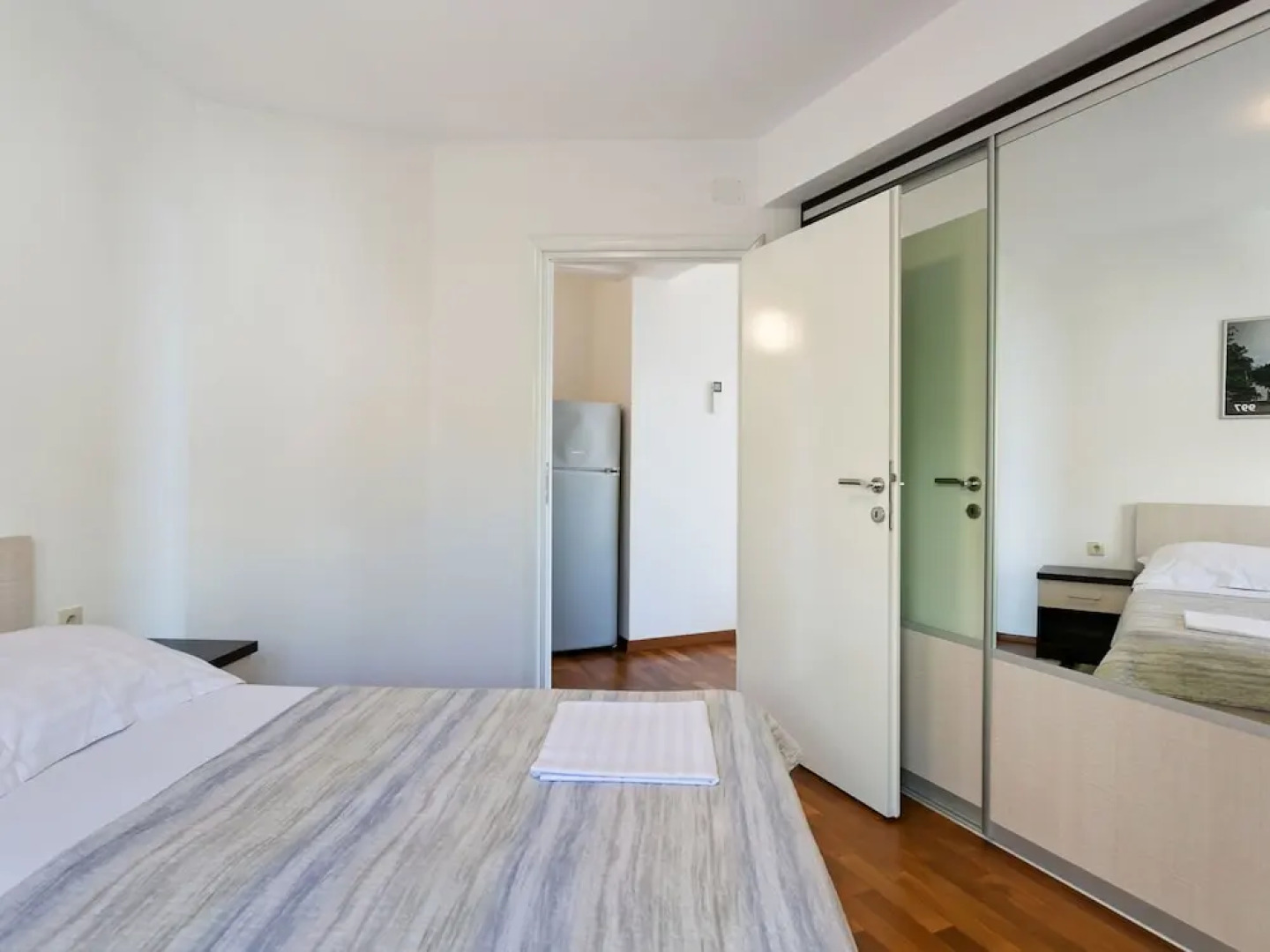 Delightful Apartment in Drvenik With Balcony