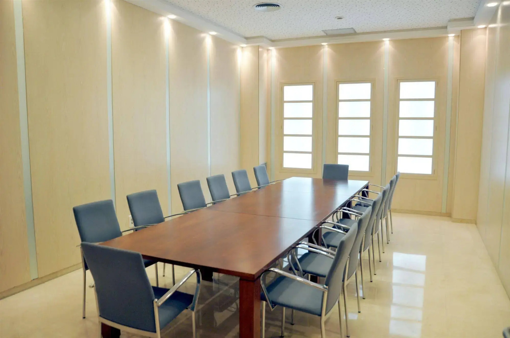 Отель B&B Hotel Tarragona Valls