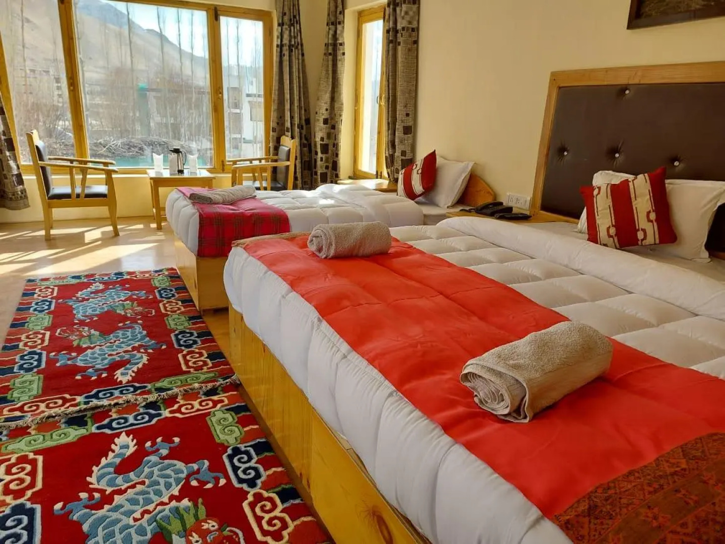 Hotel Khakshal Chubi