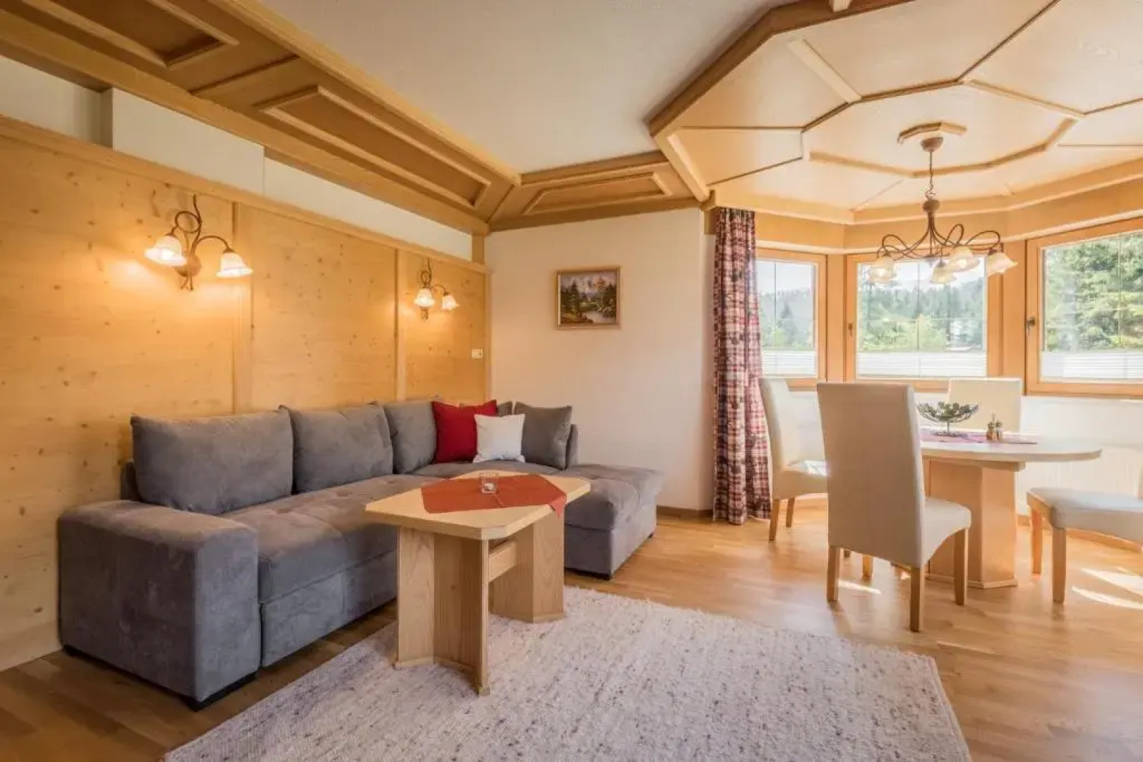 Wohlfühl-Ferienwohnungen Landhaus Karoline