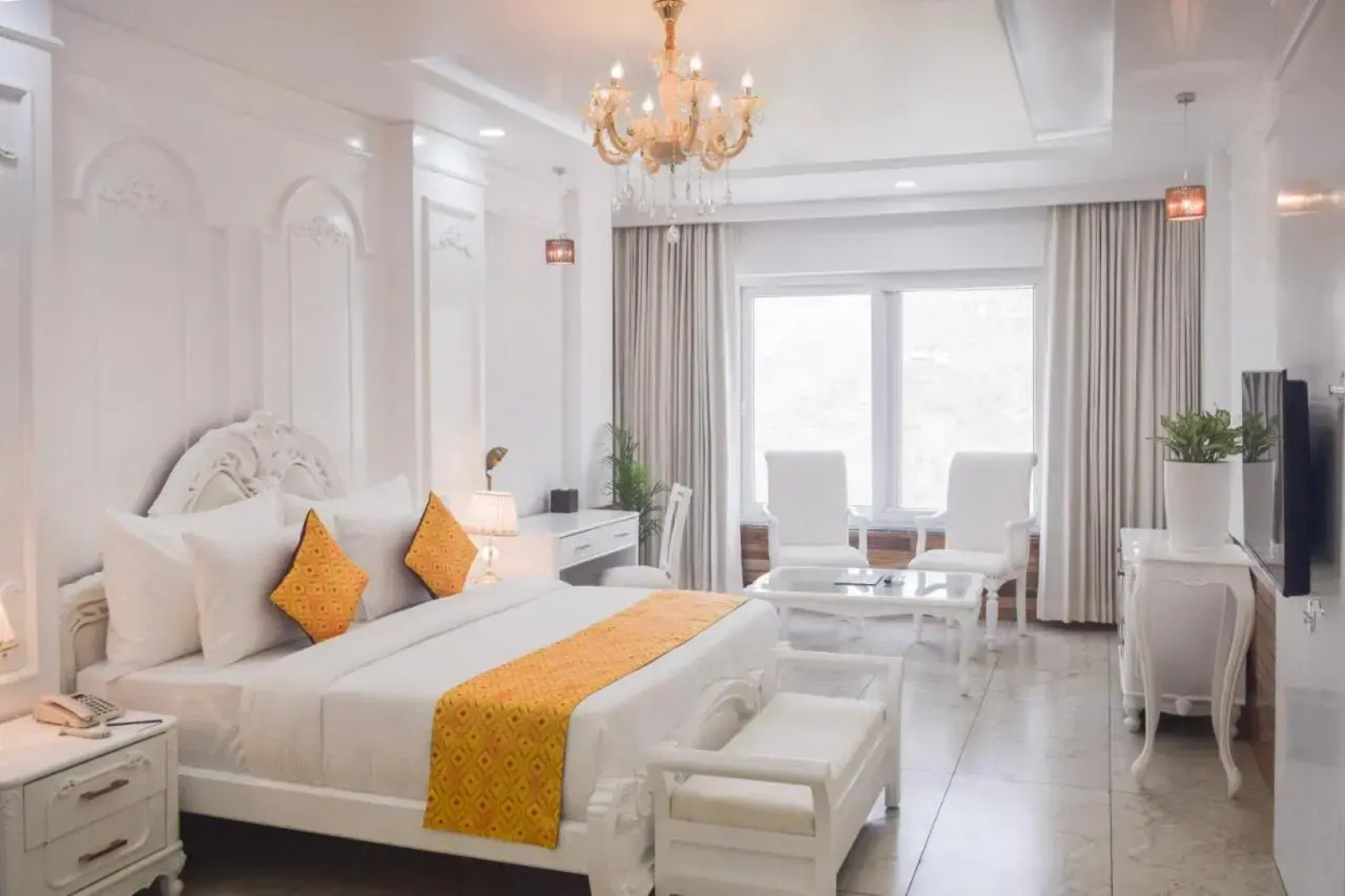 Sterling Kastoori Rudraprayag