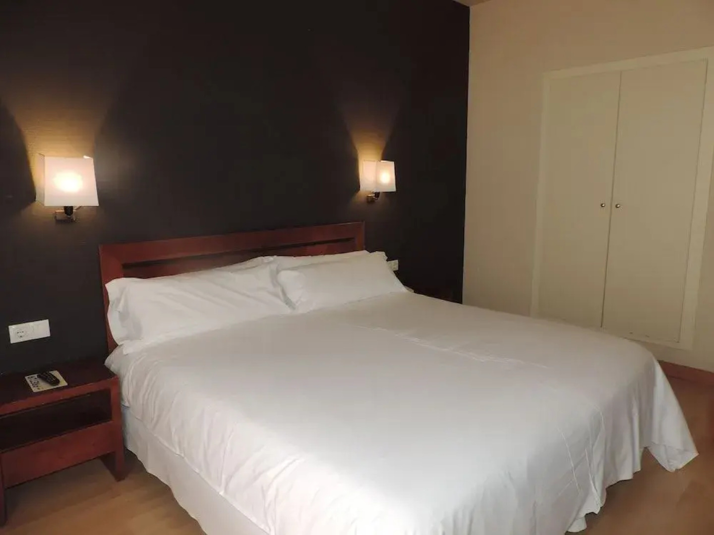 Hotel Puerta de España