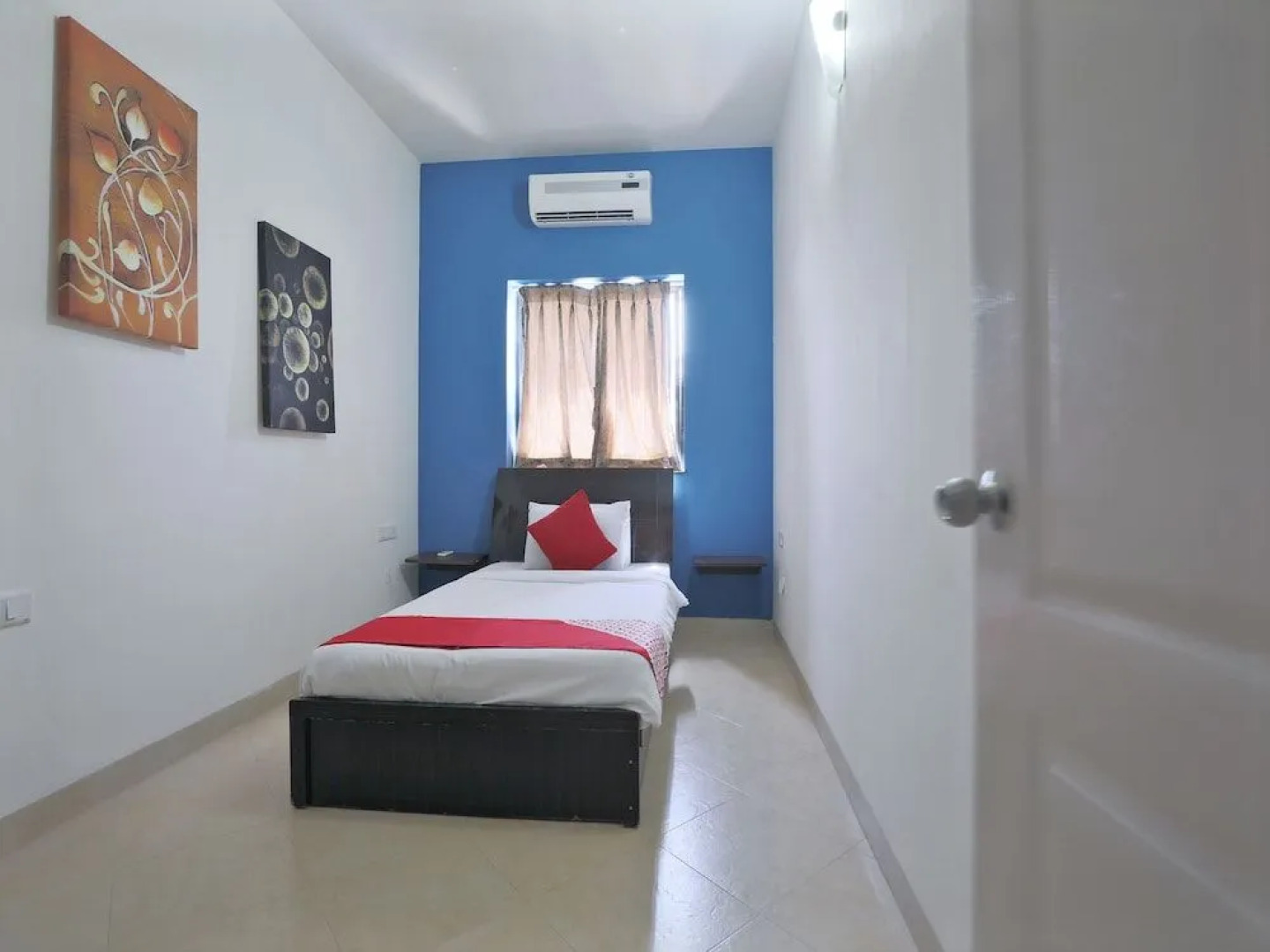 OYO 3305 Royale Assagao