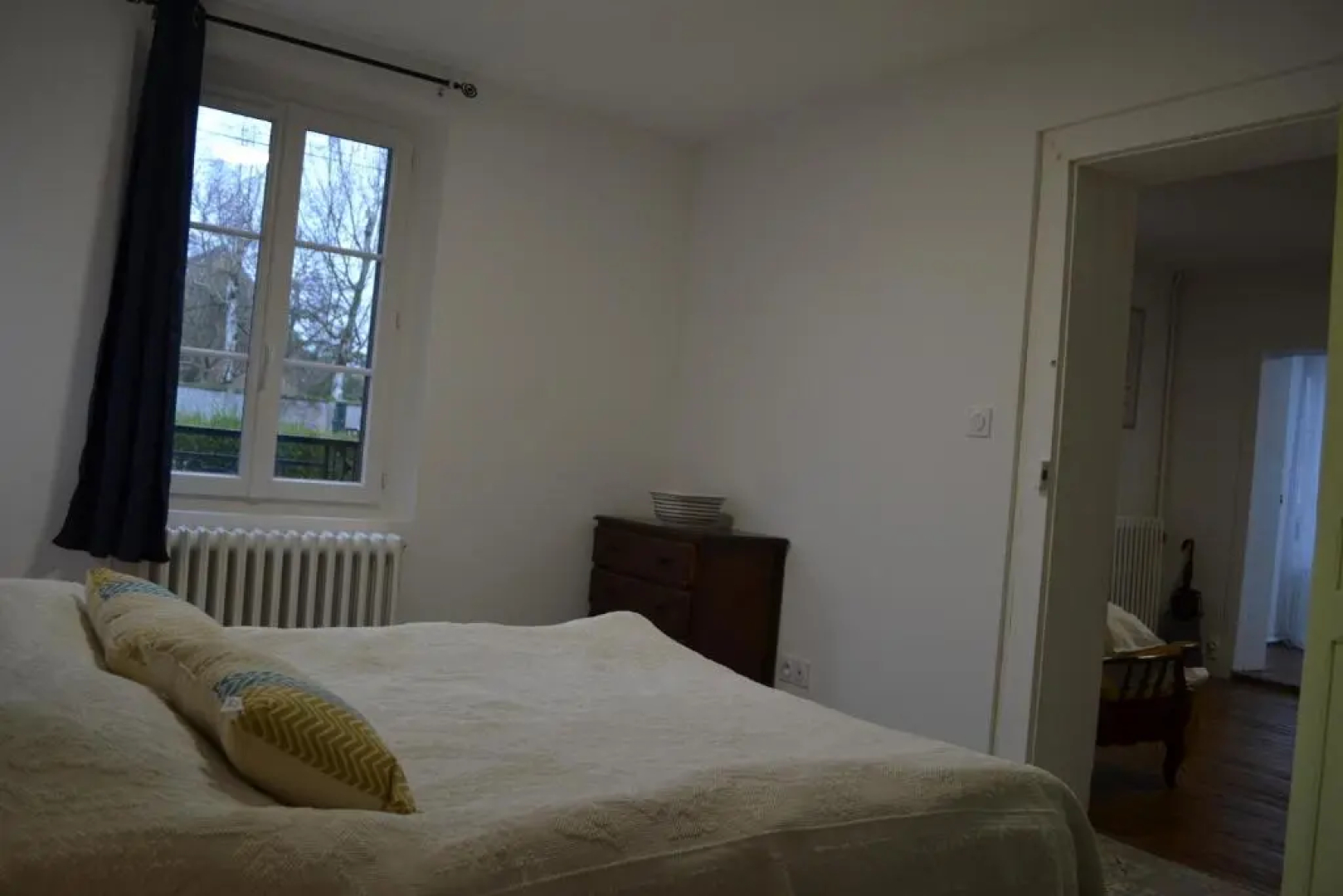 Maison chaleureuse a 5 minutes a pied du centre ville a Conches