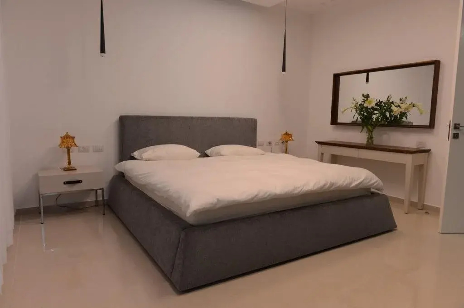 Luxurious Beachfront Penthouse