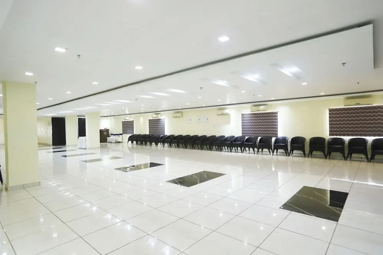 Hotel Radhika Regency