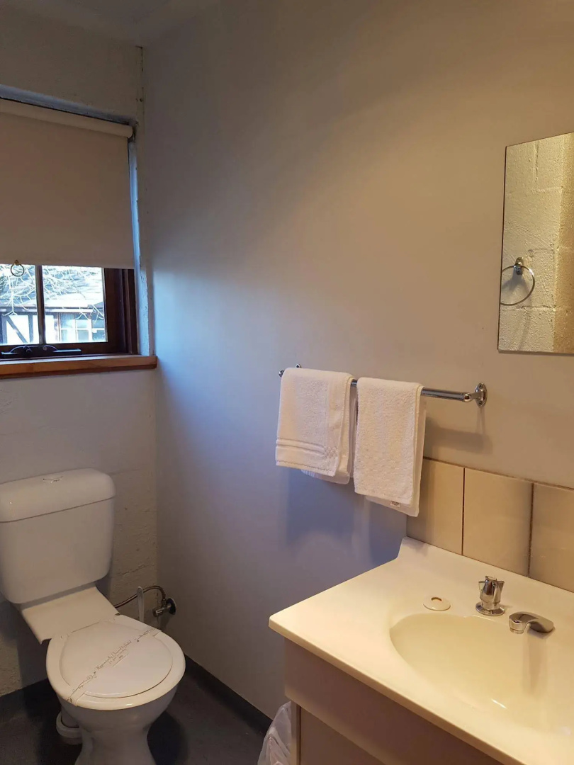 Alanvale Apartments & Motor Inn