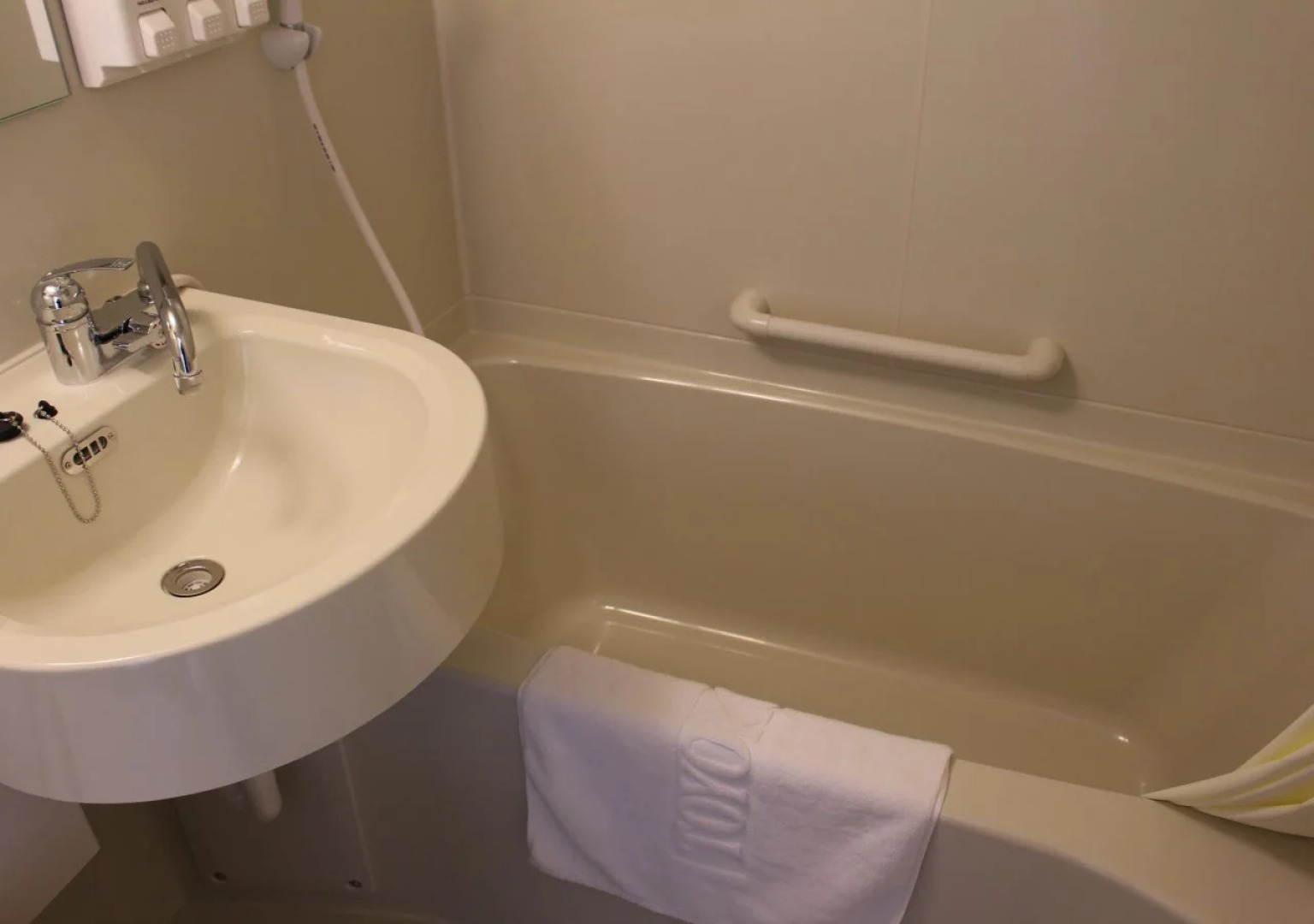 Toyoko Inn Osaka Tsutenkaku Mae