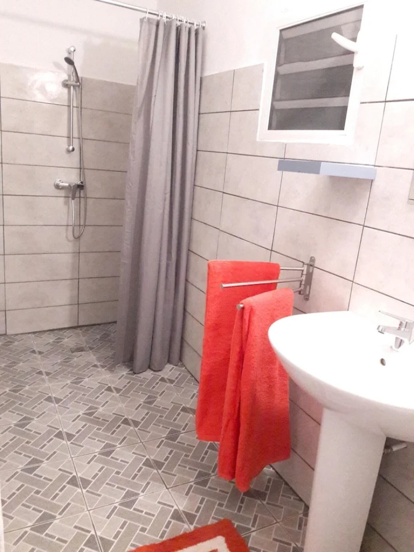 House With 2 Bedrooms in Sainte-rose, With Shared Pool, Enclosed Garden and Wifi - 3 km From the Beach