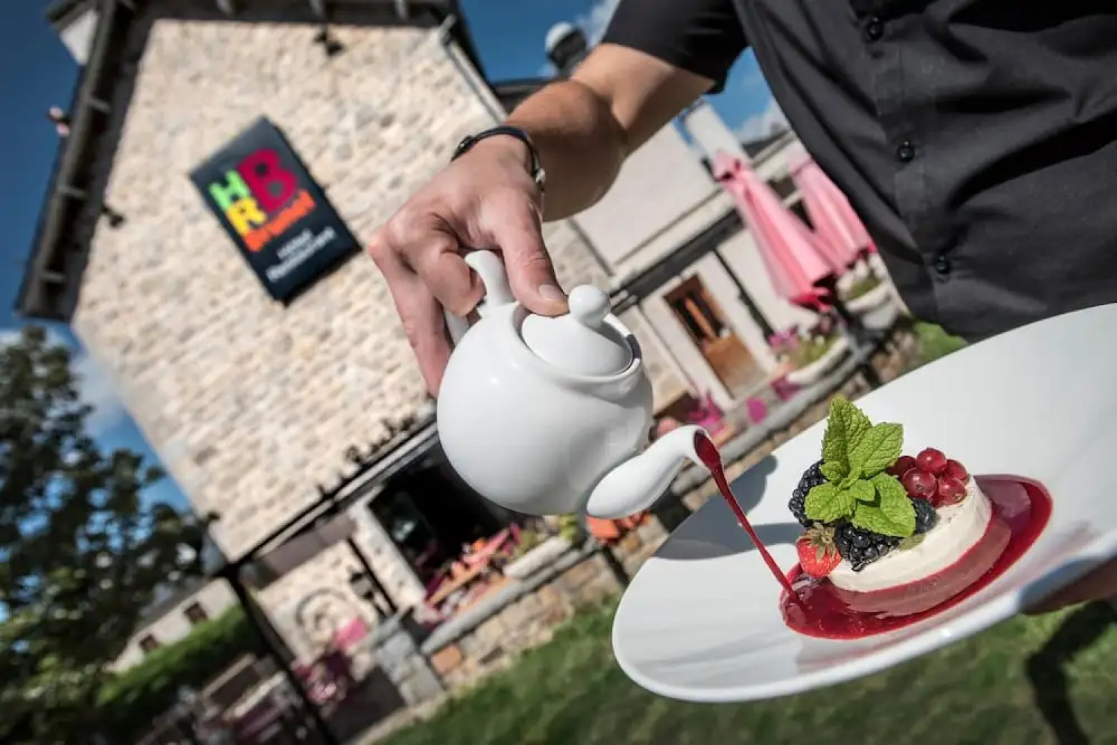 Logis De France Le Rocher Blanc