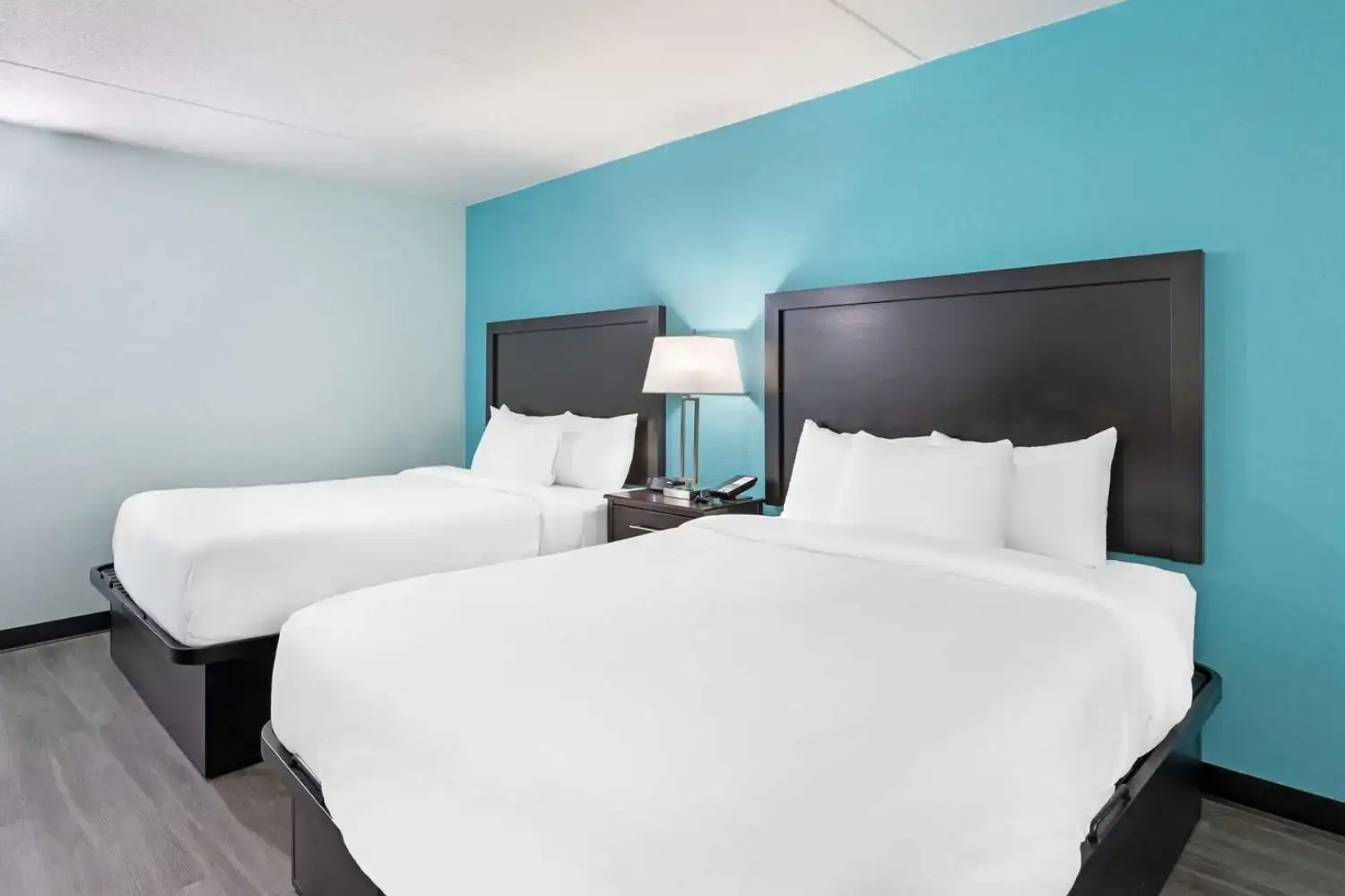 Clarion Inn Des Moines Airport