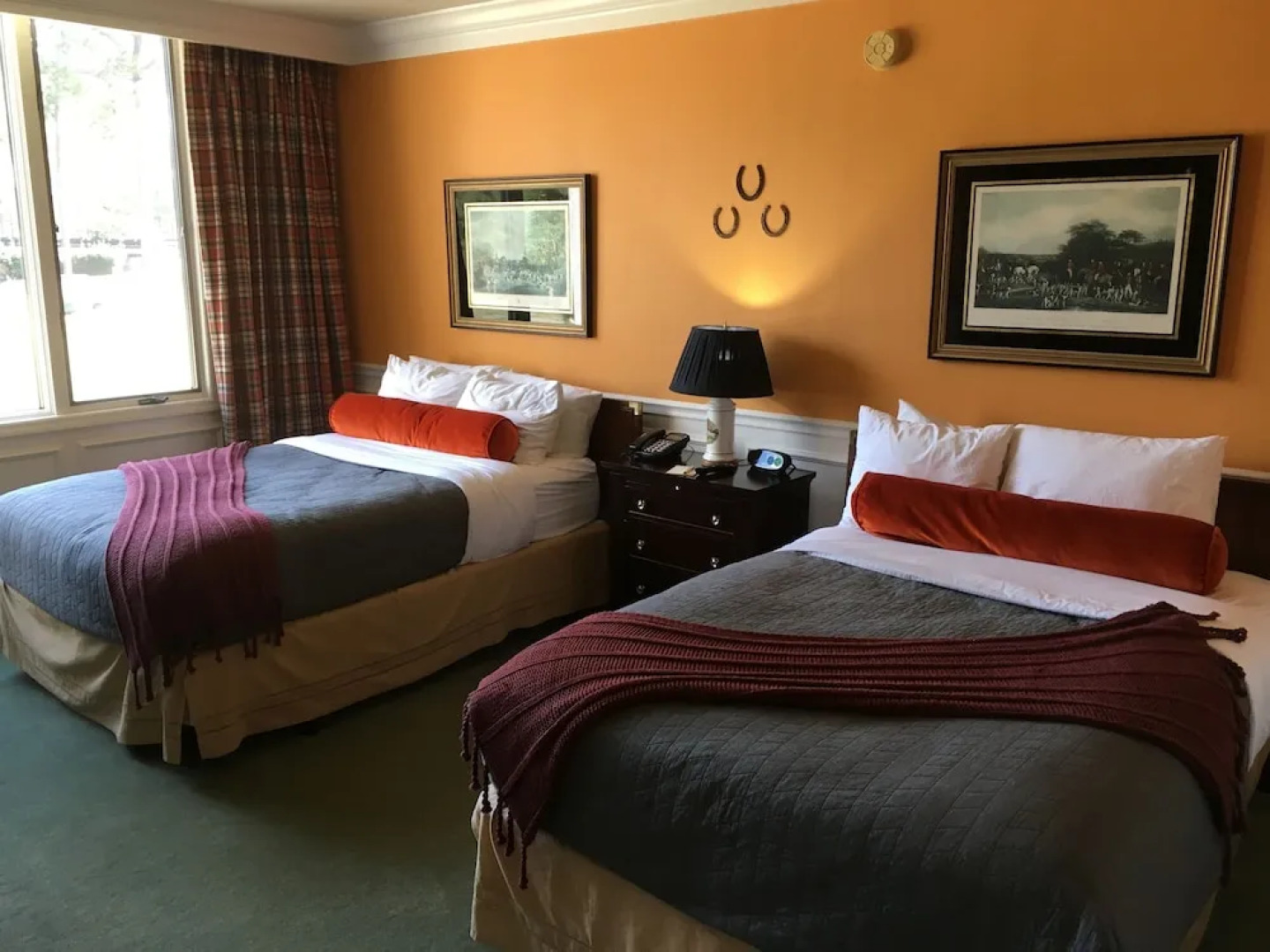 The Inn at Houndslake